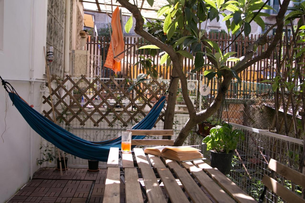 La Casa Del Nespolo, 2 Terrazzi E 2 Bagni In Centro Apartman Nápoly Kültér fotó