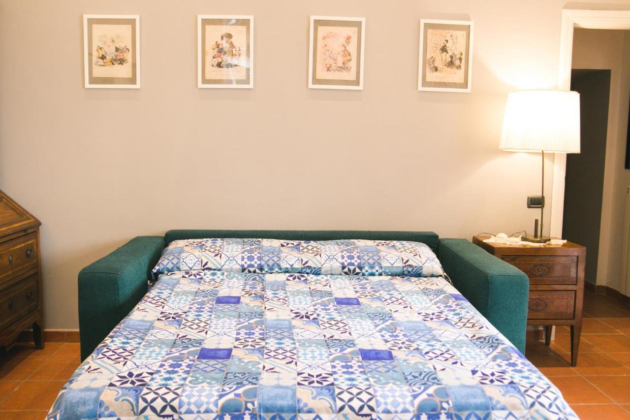 La Casa Del Nespolo, 2 Terrazzi E 2 Bagni In Centro Apartman Nápoly Kültér fotó