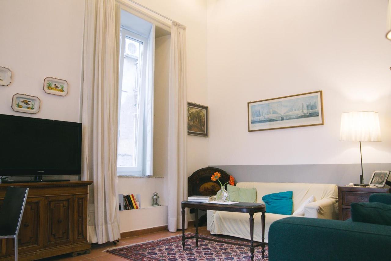 La Casa Del Nespolo, 2 Terrazzi E 2 Bagni In Centro Apartman Nápoly Kültér fotó