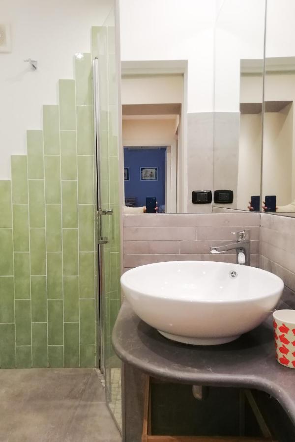 La Casa Del Nespolo, 2 Terrazzi E 2 Bagni In Centro Apartman Nápoly Kültér fotó